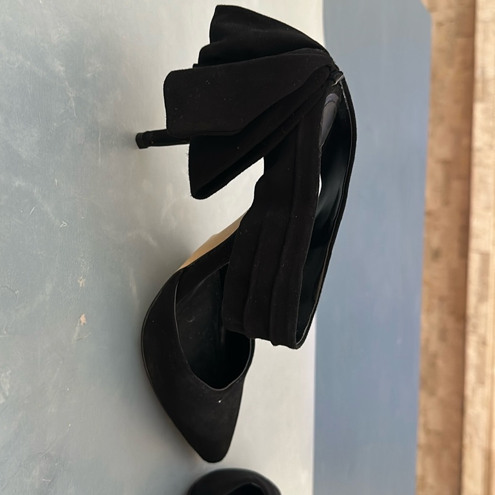 June Ambrose high heels